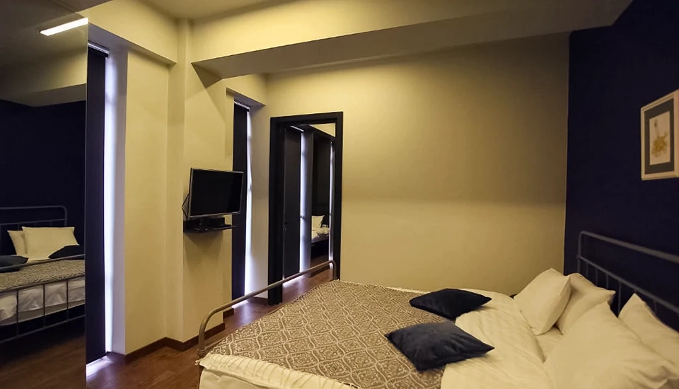 هتل ال ام کلاب تفلیس